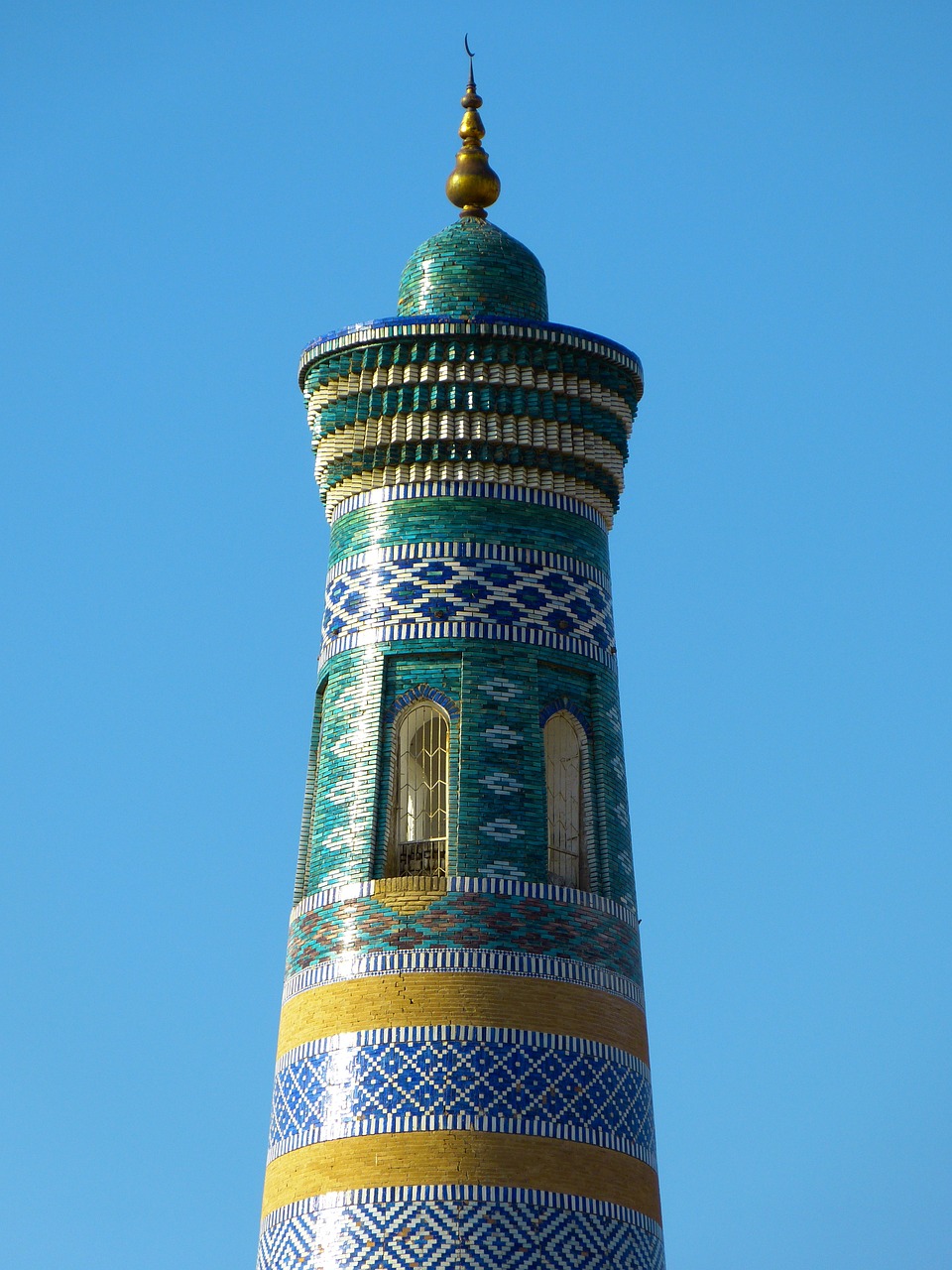 澳門天天開彩大全免費(fèi)，數(shù)據(jù)解析引導(dǎo)_科技前沿版EK5179.4551